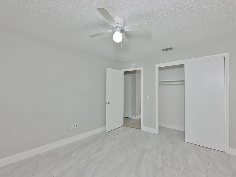 15616 Avalon Ave #2 — Photo 17