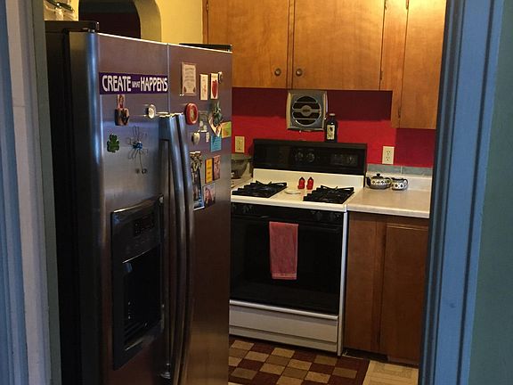 Newer fridge, gas range