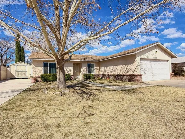 5109 Cordoniz St NW, Albuquerque, NM 87120