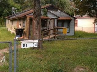 9104 Lanewood Dr, Houston, TX 77016