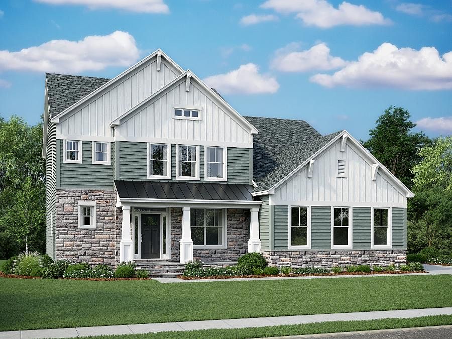 Craftsman with Side Load Garage