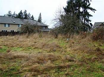 2nd image of 1816 30th Ave SW