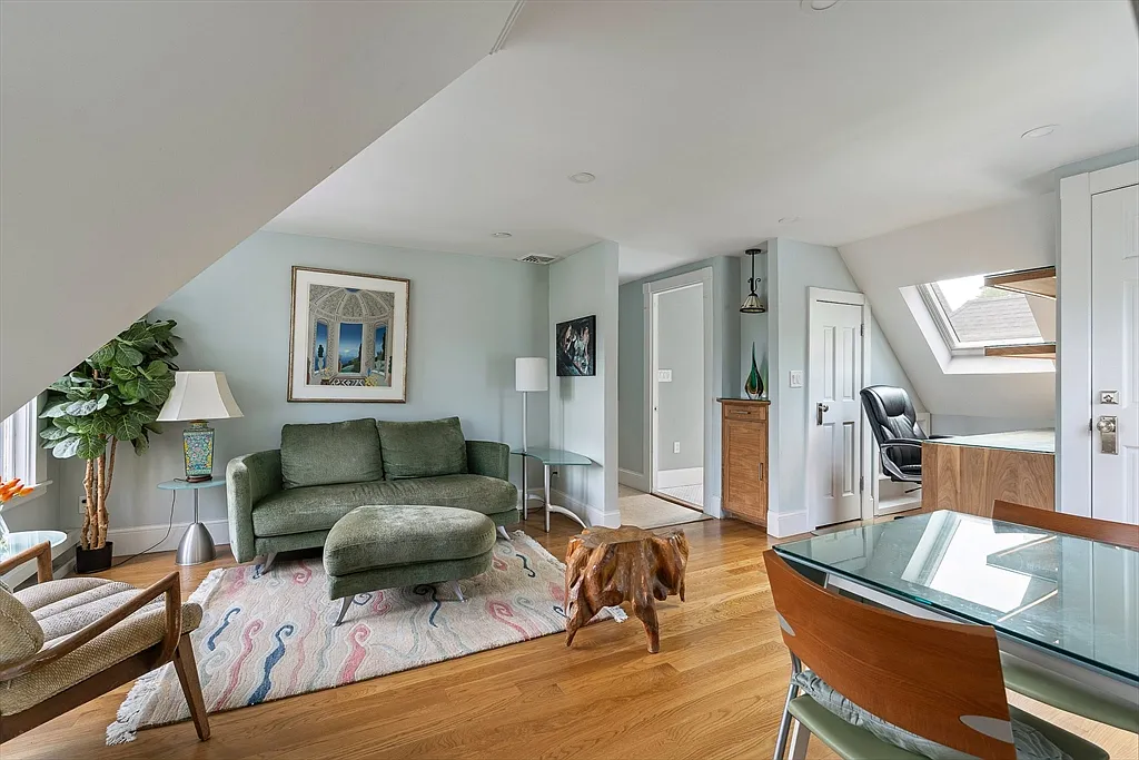 1 bed, 1.0 bath, 550 sqft, $2,800 — Photo 2