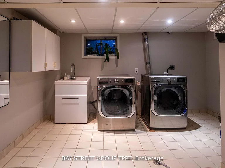 6 Blackthorn Ln — Photo 25