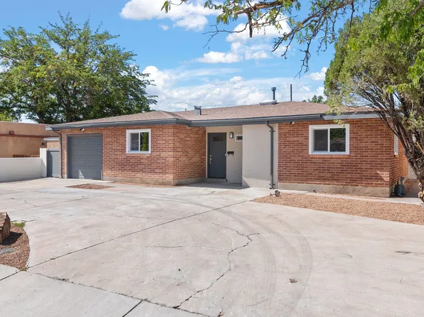 1809 Morningside Dr NE, Albuquerque, NM 87110