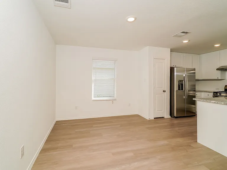 6434 Magee Run — Photo 5