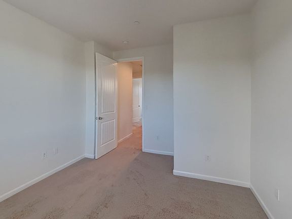 4th image of 1359 Encore Dr