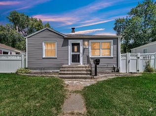 305 N Cavender St, Hobart, IN 46342