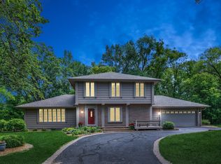 12801 Woodview Ct, Burnsville, MN 55337