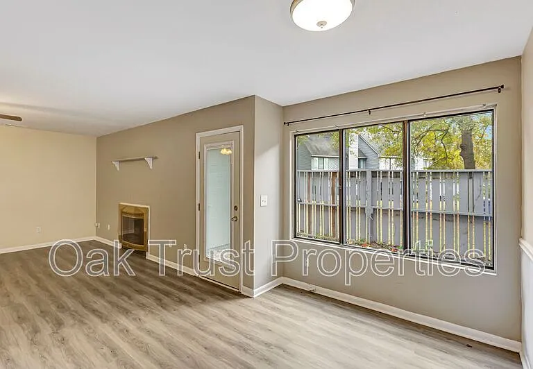 2167 Spoleto Ln — Photo 4