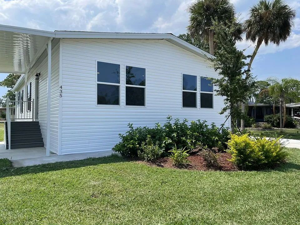 435 Misty Ln #435