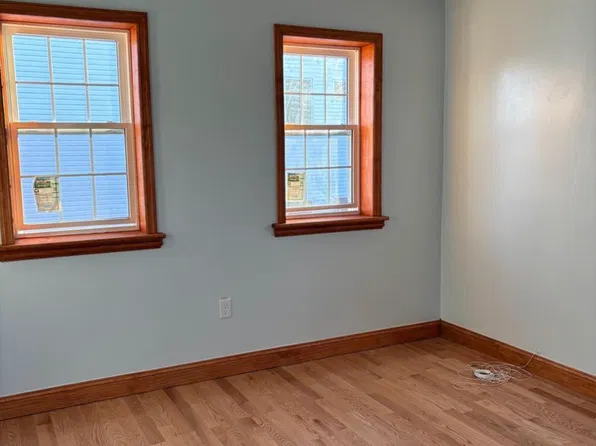 1320 W Girard Ave Floor 3, Philadelphia, PA 19123