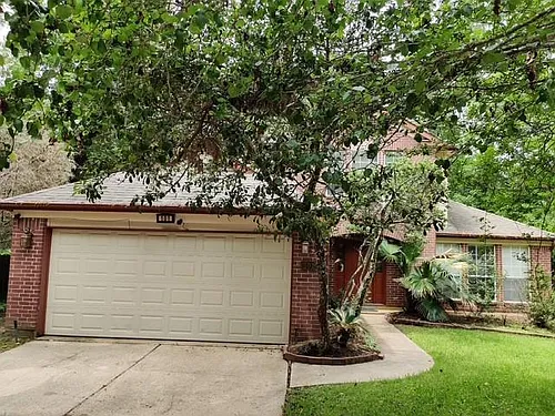 101 Yewleaf Dr Photo 1