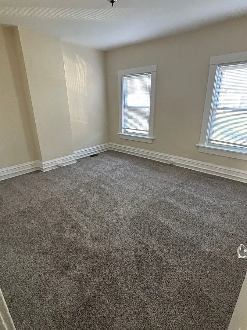 NCH - 699-707 Carpenter St. — Photo 3