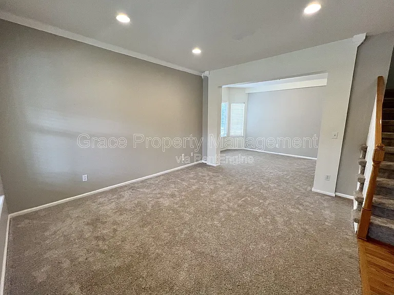 22192 Pebble Brook Ln — Photo 4