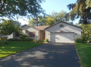 11141 Autumn Dr, Zeeland, MI 49464