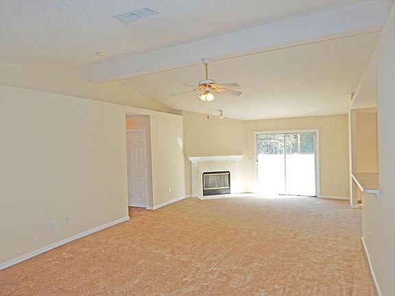 3rd image of 3812 Hideaway Ln