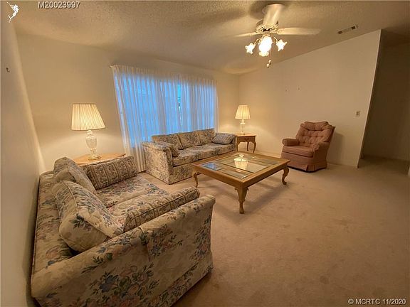 2nd image of 7065 SE Birchwood Ln
