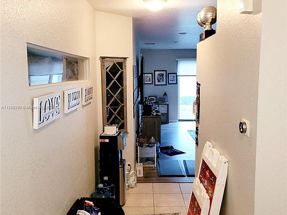 2nd image of 655 NW 21st Ave #655