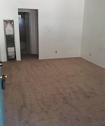 4th image of 917 San Francisco Ave #6