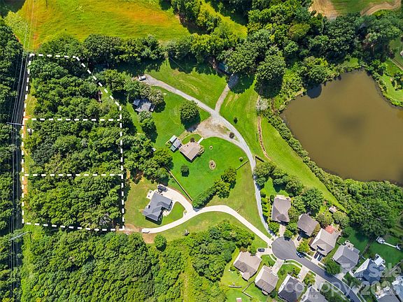 2nd image of 3017 Stevens Schultz Ln Lot 2-4