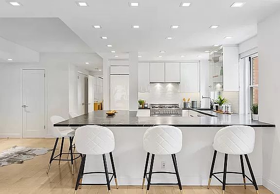 5th image of 35 Park Ave APT 10G