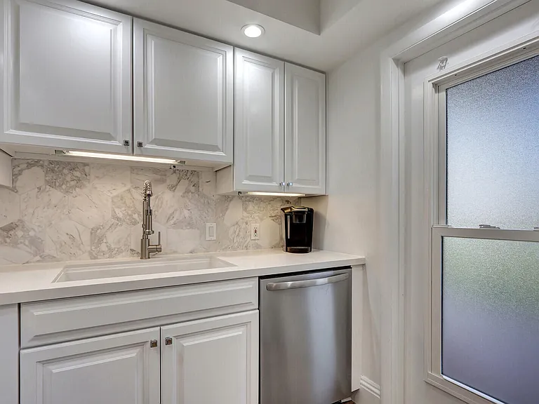 225 S Beach Rd #204 — Photo 15