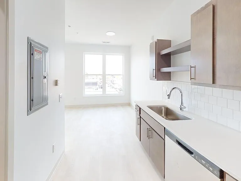 Winsor Place — Photo 2