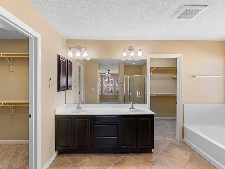 604 Loma Linda Loop NE — Photo 26