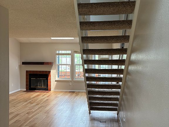3rd image of 6964 S Dover Way