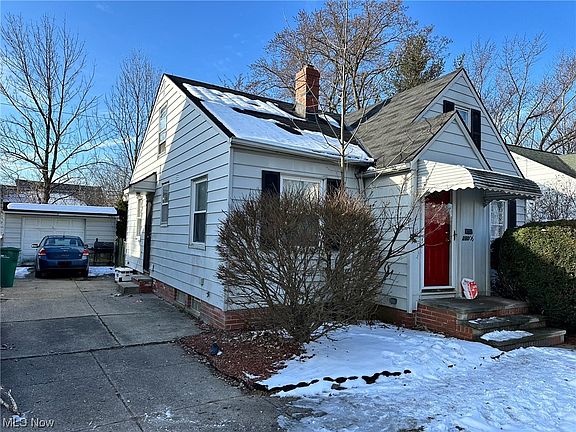 2nd image of 21006 Gardenview Dr