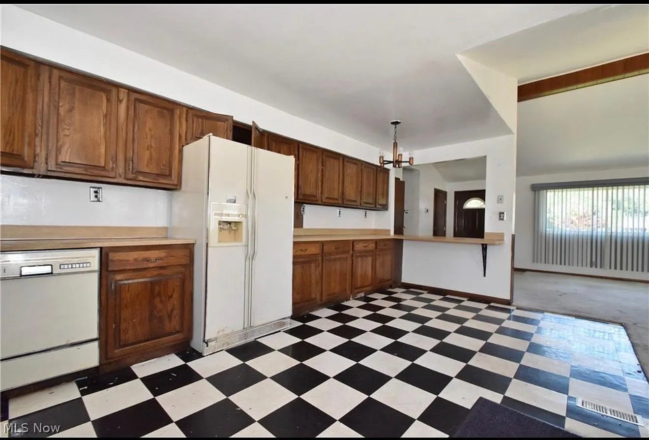 3 bed, 1662 sqft, $1,800 — Photo 1