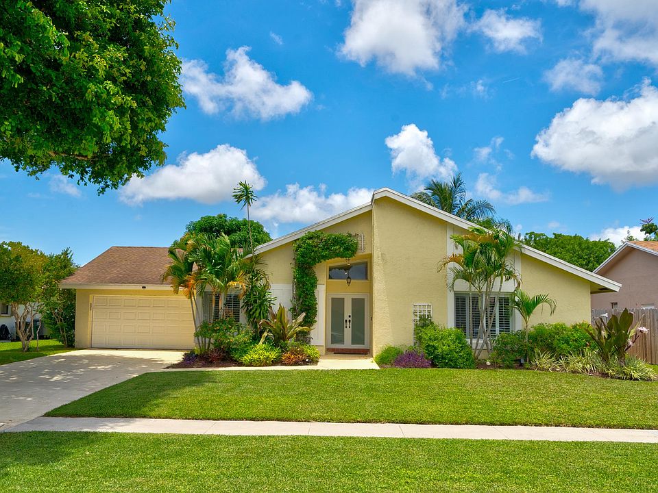 Two car garage, impact door and windows.