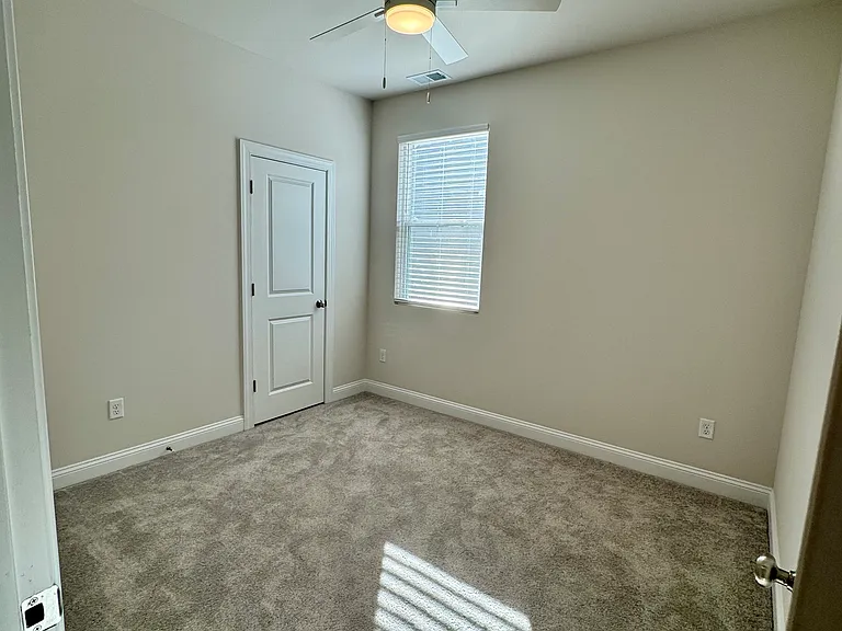 7430 Linda Vista Ln — Photo 19
