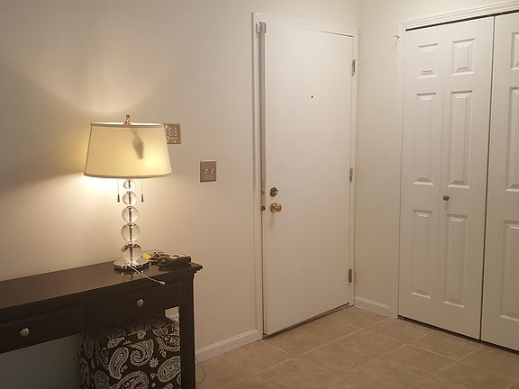 3rd image of 1369 E Evergreen Dr Unit 1