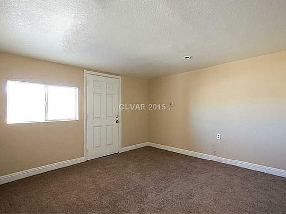 4th image of 916 Biltmore Dr