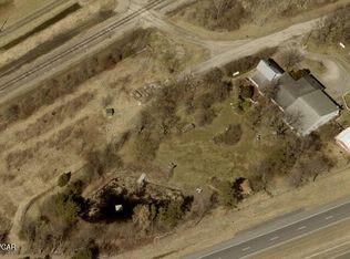 8050 N Dixie Hwy, Bluffton, OH 45817