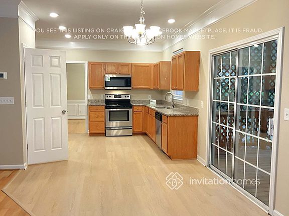 4th image of 645 Clearbrook Rd