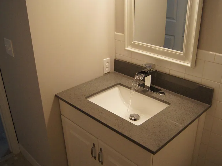 422 N Clay Ave — Photo 7