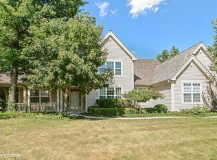 5392 Promontory Ln, Long Grove, IL 60047