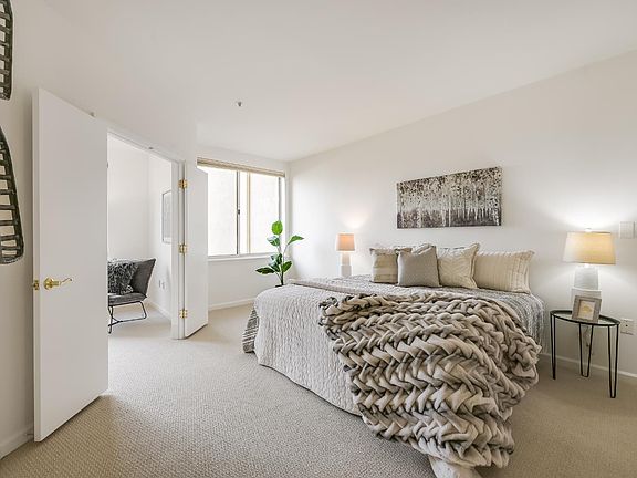 2nd image of 200 Deer Valley Road #2G