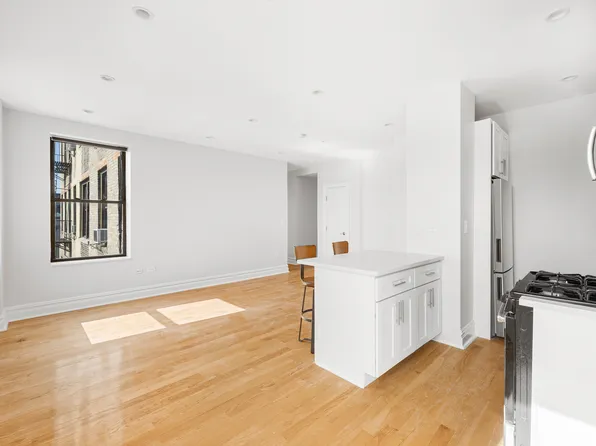 725 Riverside Drive image 7 of 14