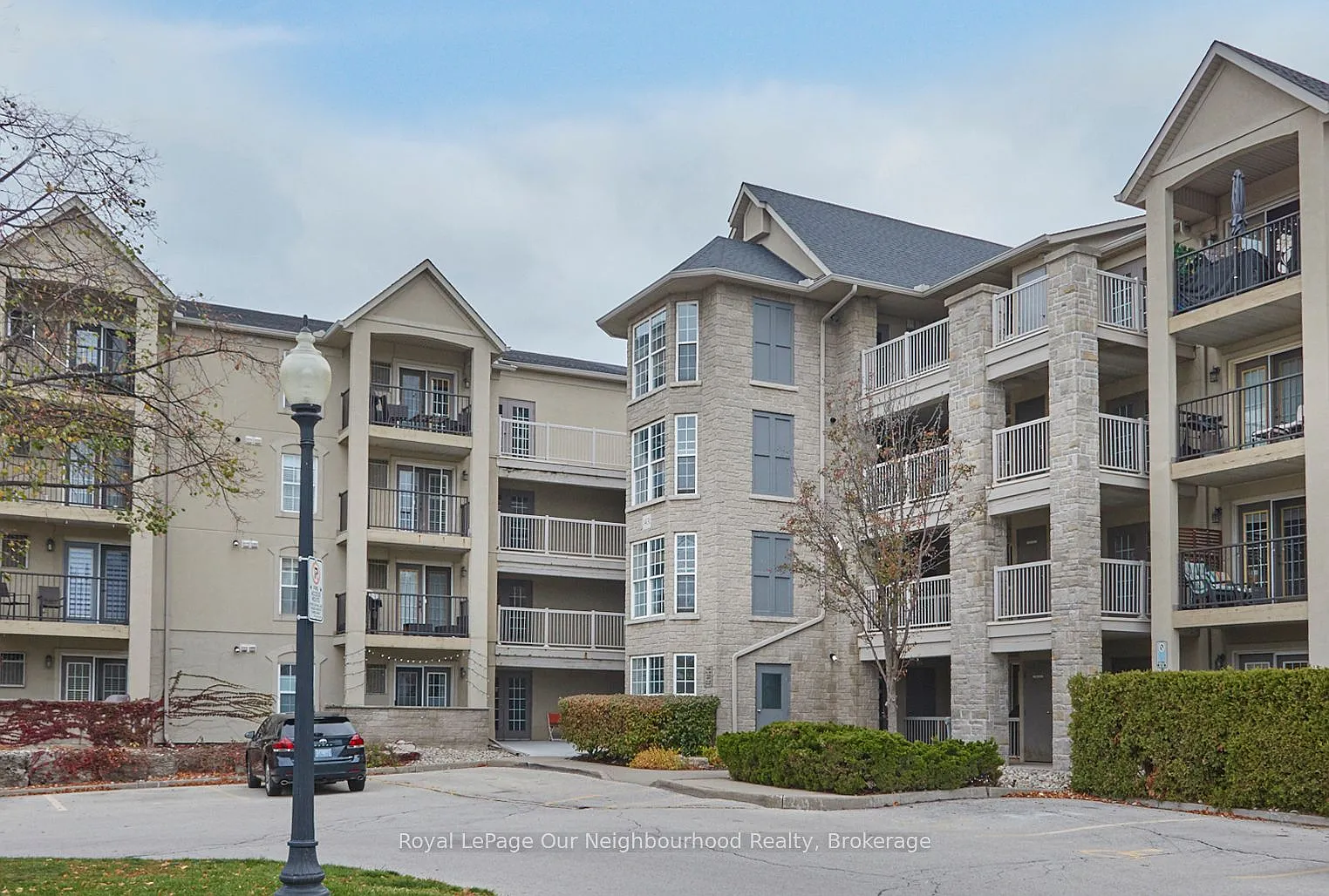 1431 Walkers Line #208 photo 1