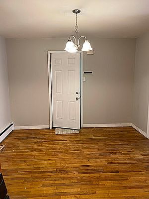 4th image of 1744 Givan Ave #3