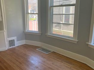 3206 W McKinley Blvd #3206, Milwaukee, WI 53208
