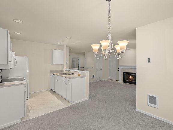 5th image of 6525 200th St SW