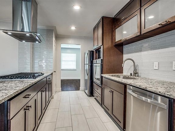4th image of 11201 Cotillion Dr