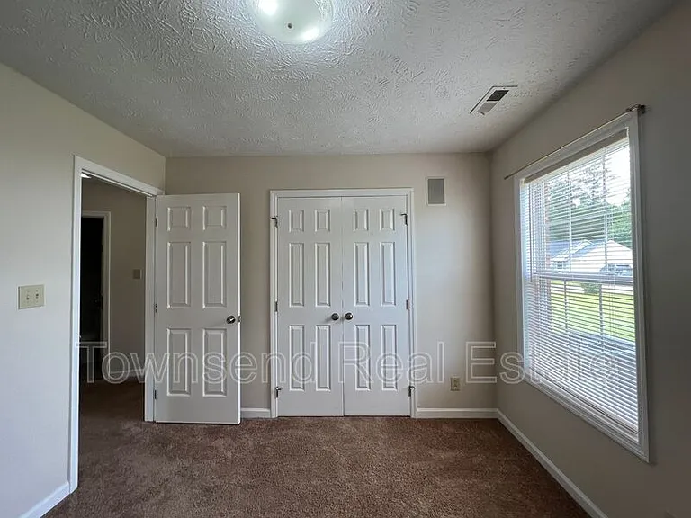 3031 Kingfisher Dr — Photo 8