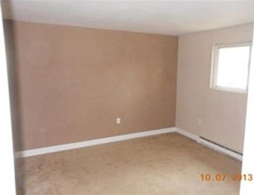 3rd image of 21 Orchard Ave #G