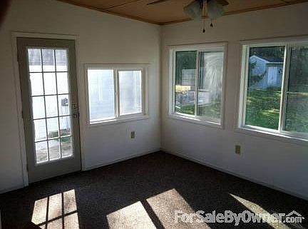 BRAND NEW 3 SEASON PORCH